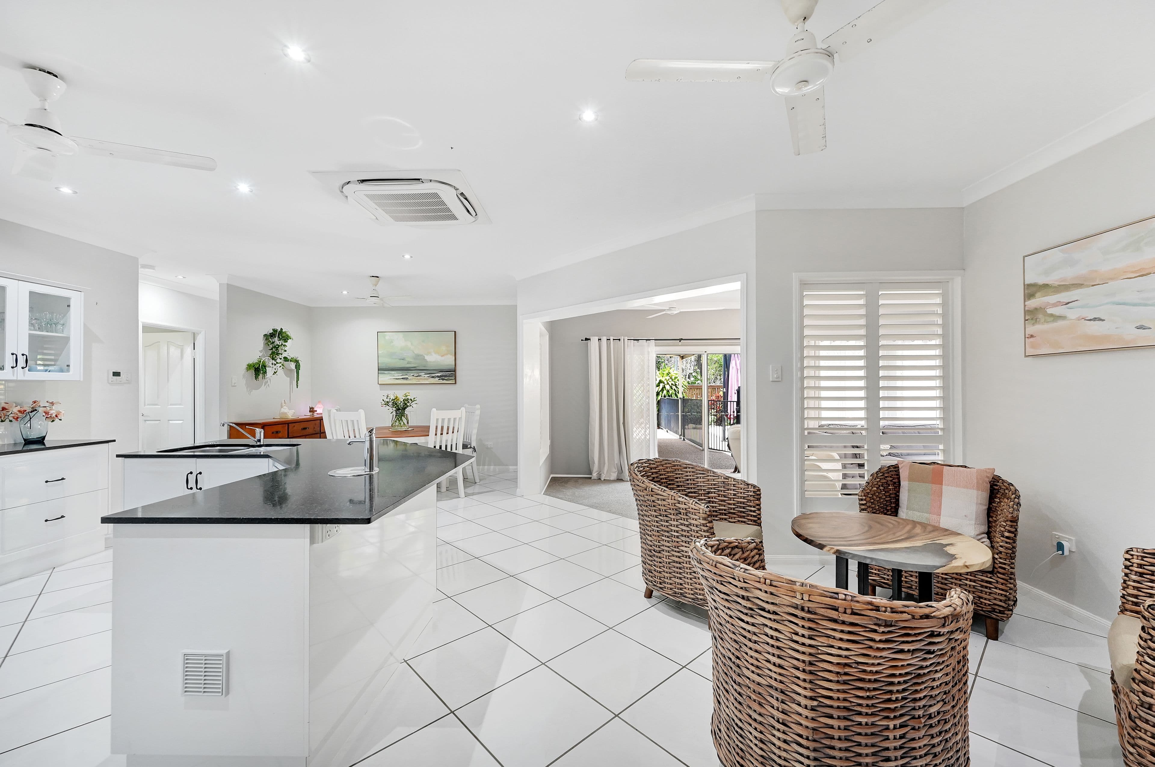 5 Hook Place, Bushland Beach QLD 4818, Bushland Beach - Thumbnail 4