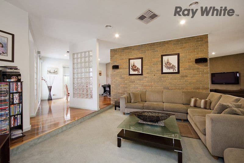 6 Davis Court, ALTONA MEADOWS VIC 3028, Altona Meadows - Thumbnail 4