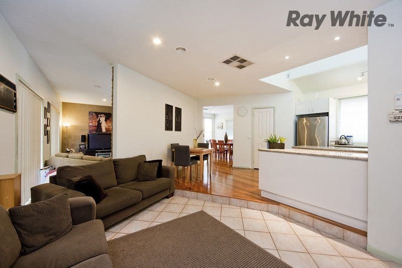 6 Davis Court, ALTONA MEADOWS VIC 3028, Altona Meadows - Thumbnail 8