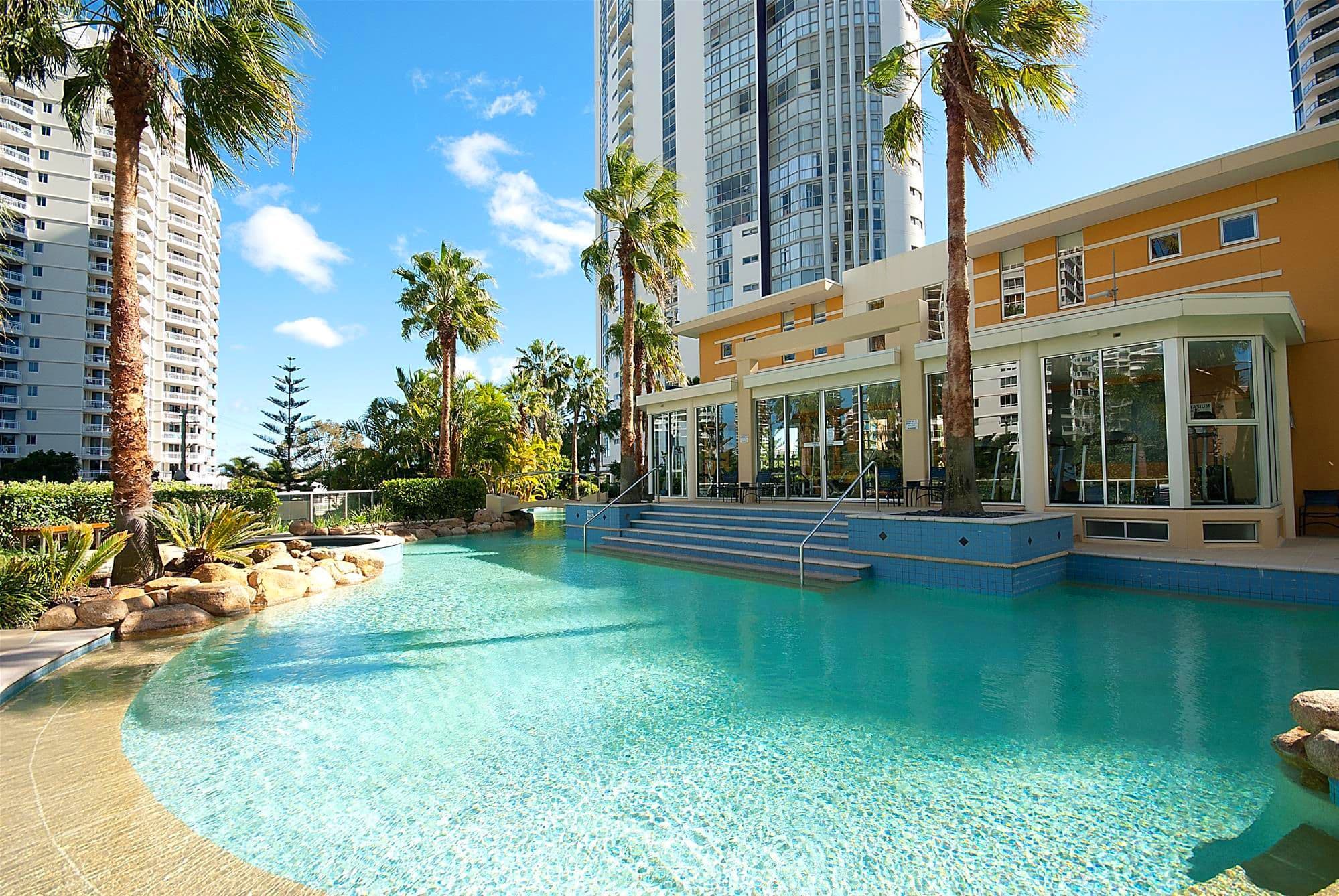 1 Lennie Avenue, Main Beach QLD 4217, Main Beach - Thumbnail 2