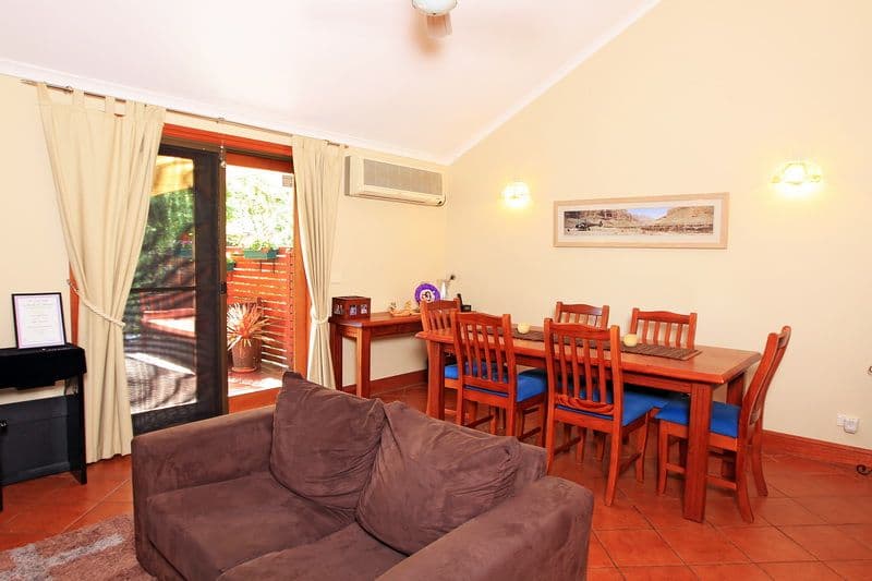 11 Uranna Avenue, NORTH NOWRA NSW 2541, North Nowra - Thumbnail 4