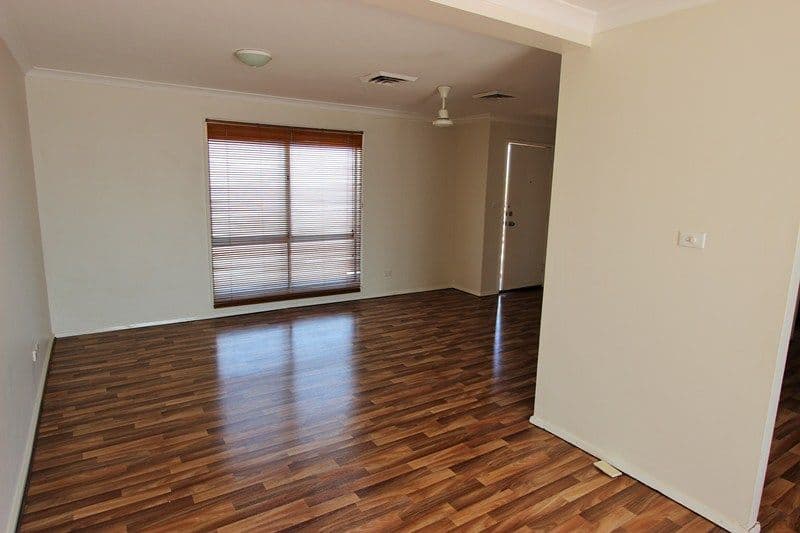 35 McCamey Loop, BAYNTON WA 6714, Baynton - Thumbnail 3