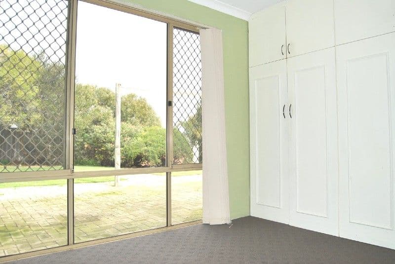 11 Goldney Court, LEDA WA 6170, Leda - Thumbnail 4