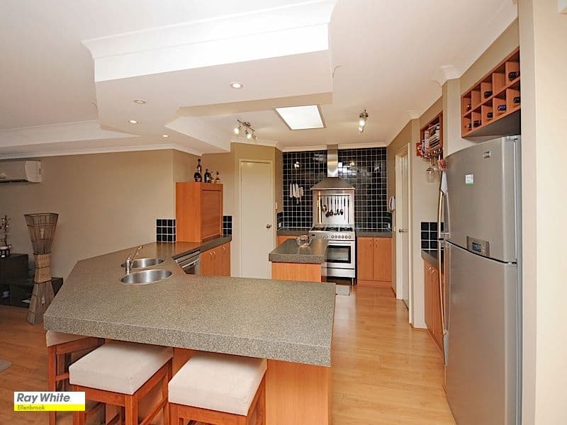 137 Railway Parade, UPPER SWAN WA 6069, Upper Swan - Thumbnail 4