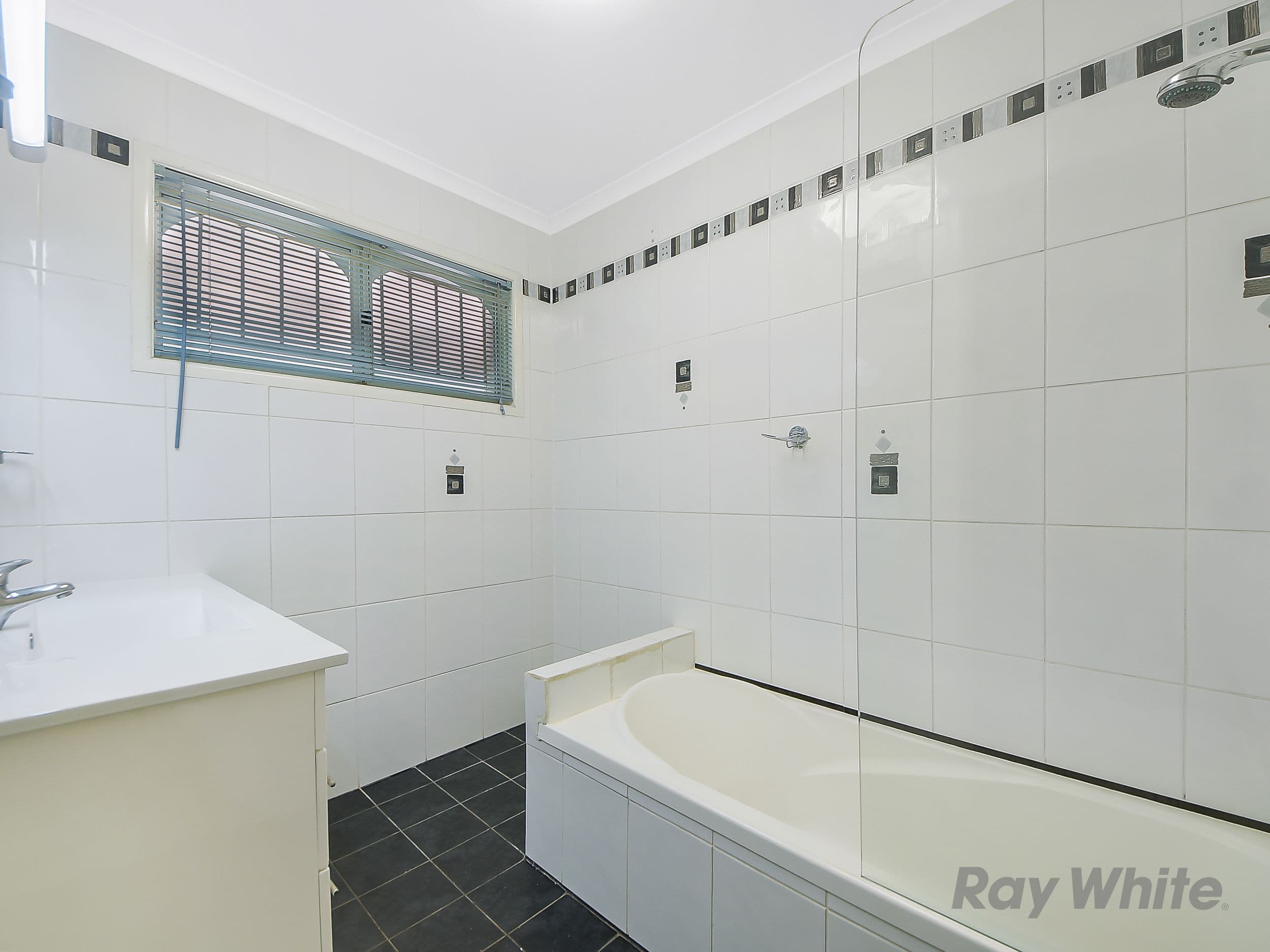 52 Jude Street, Bracken Ridge QLD 4017, Bracken Ridge - Thumbnail 7