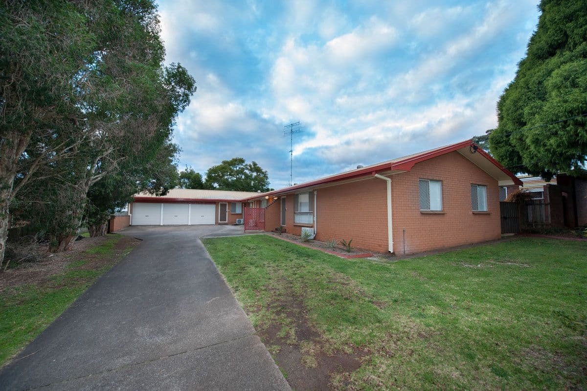 61 Cleary Street, Centenary Heights QLD 4350, Centenary Heights - Thumbnail 8