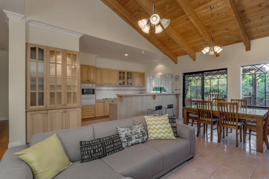 6 Bremner Court, Mill Park VIC 3082, Mill Park - Thumbnail 4