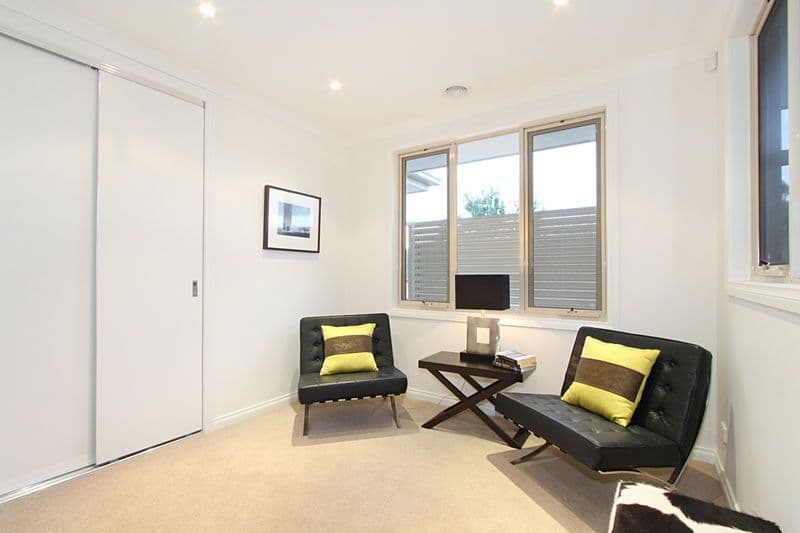 22 McLaren Street, MOUNT WAVERLEY VIC 3149, Mount Waverley - Thumbnail 8