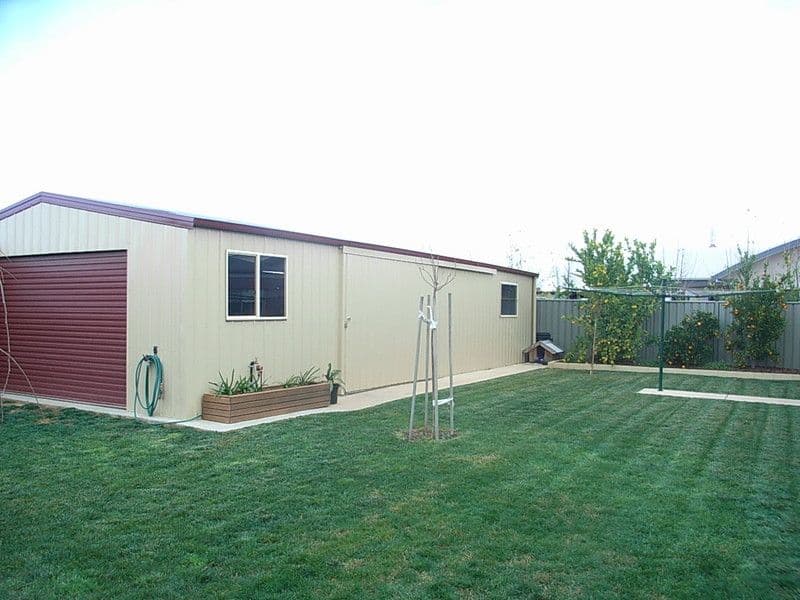 6 Victoria Place, ECHUCA VIC 3564, Echuca - Thumbnail 4