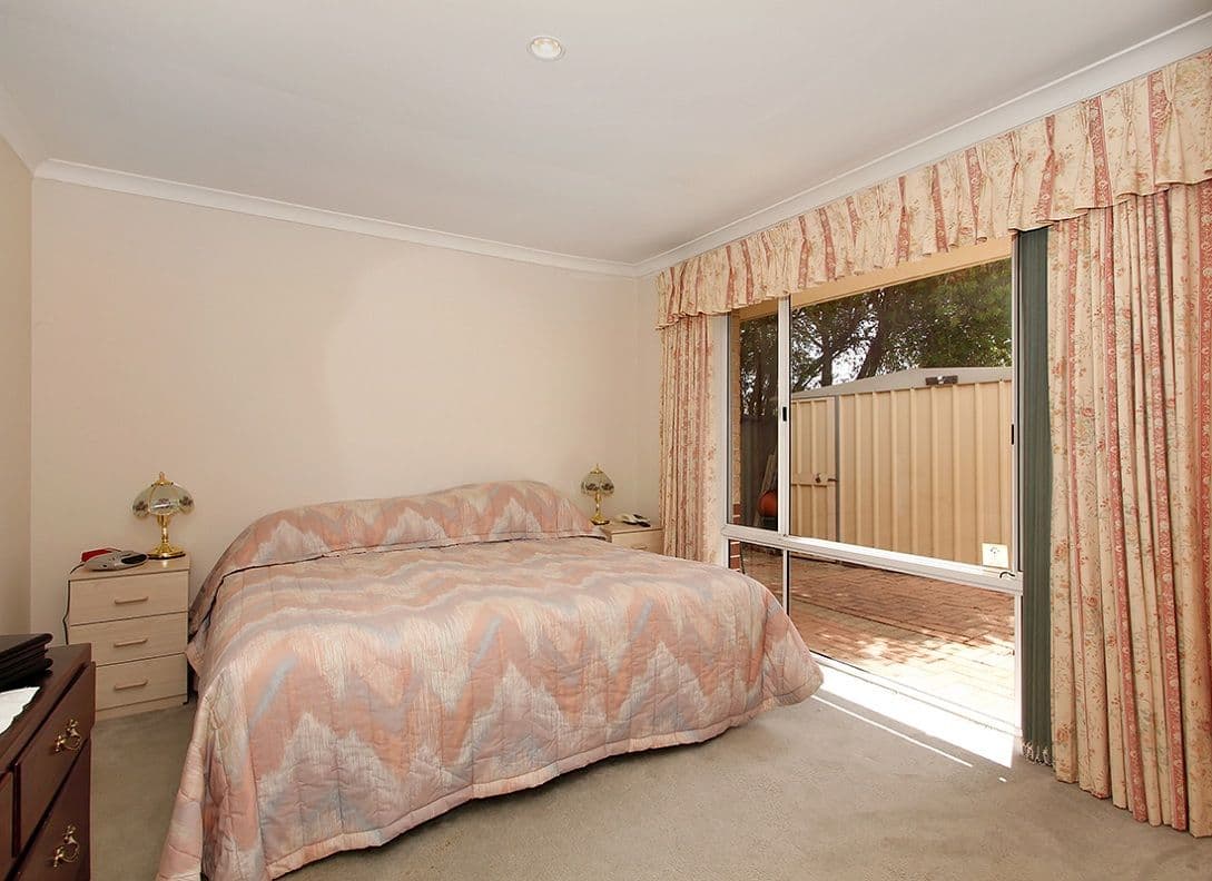 34 Towncentre Drive, THORNLIE WA 6108, Thornlie - Thumbnail 4