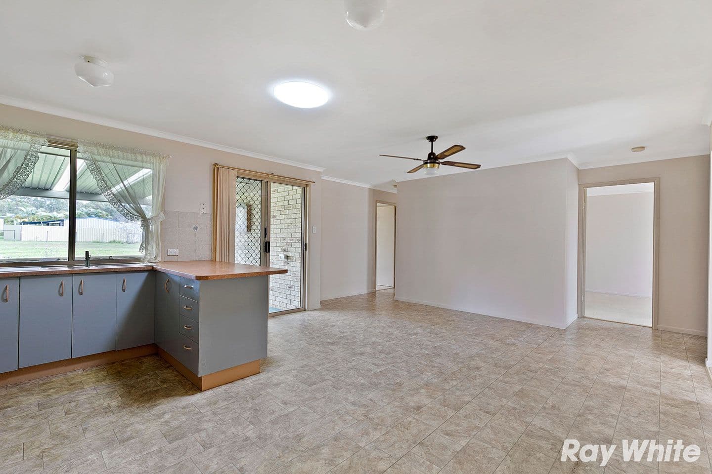 42 Philip Street, Howard QLD 4659, Howard - Thumbnail 4