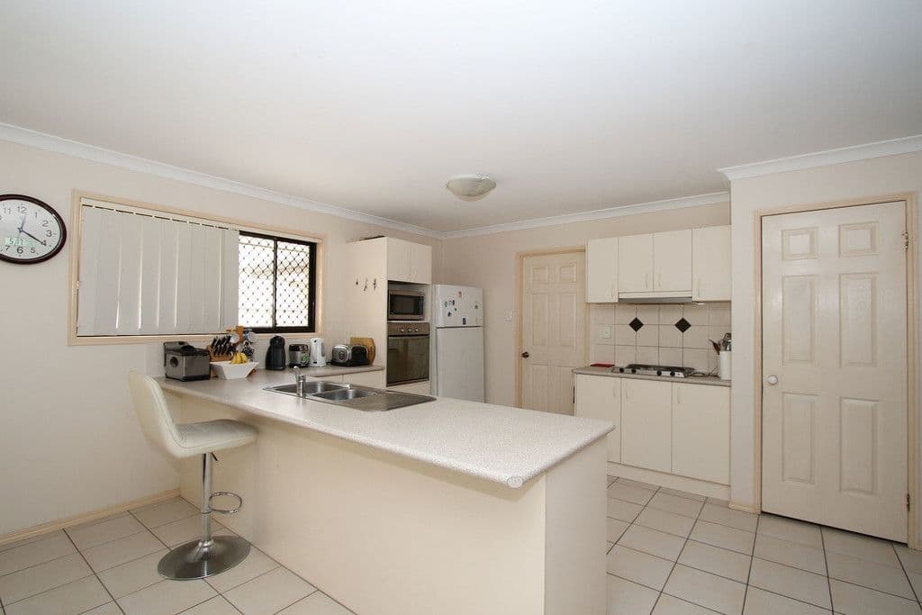 148 Waterbrooke Circuit, Drewvale QLD 4116, Drewvale - Thumbnail 3