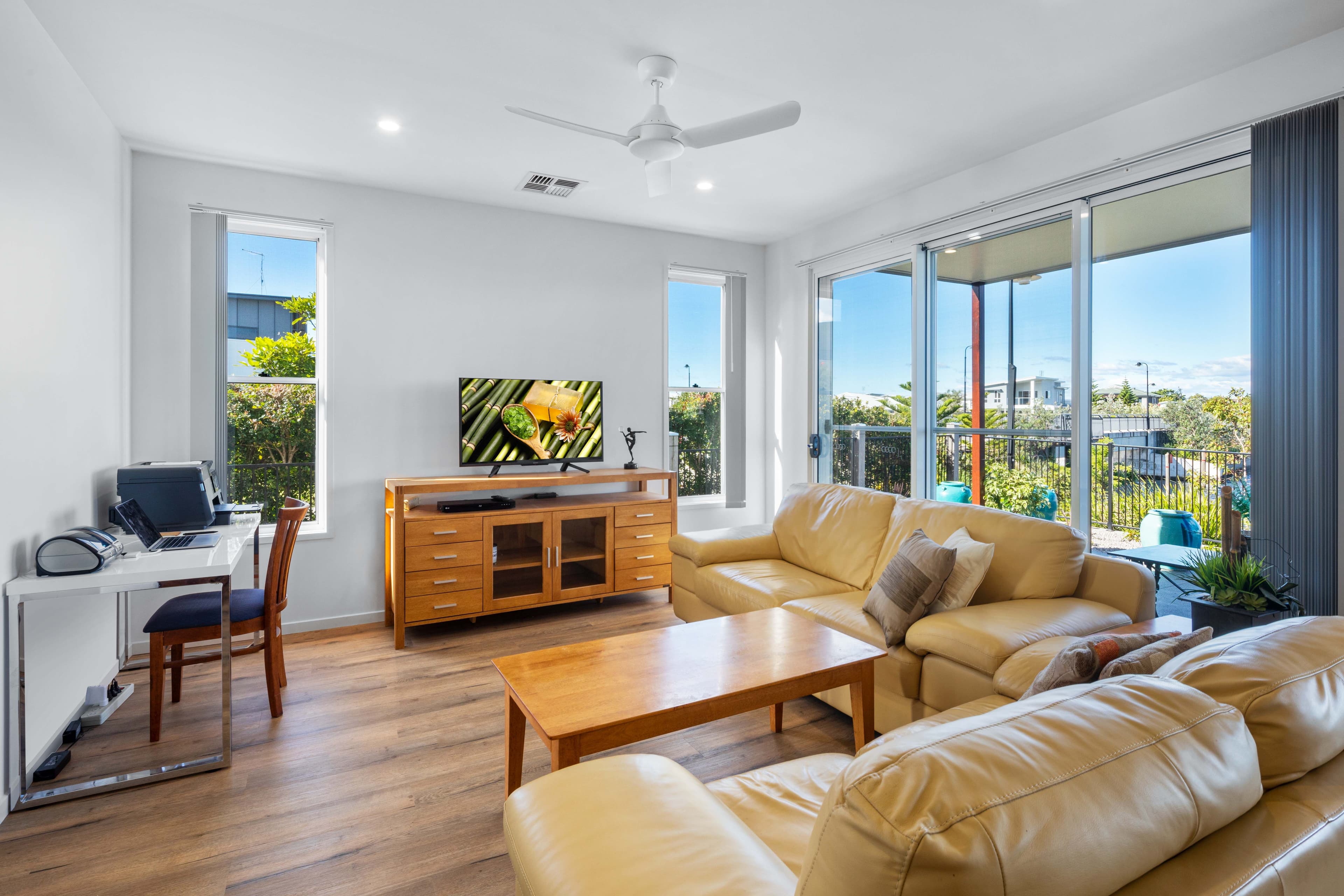 34 Reflection Crescent, Birtinya QLD 4575, Birtinya - Thumbnail 3