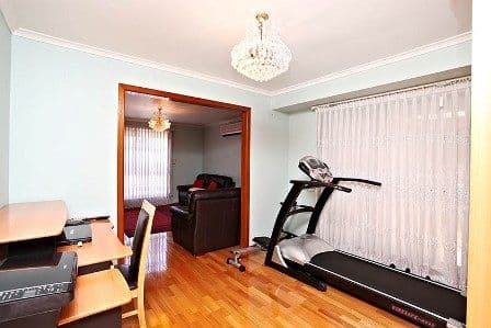 24 Magnolia Street, ST ALBANS VIC 3021, St Albans - Thumbnail 3