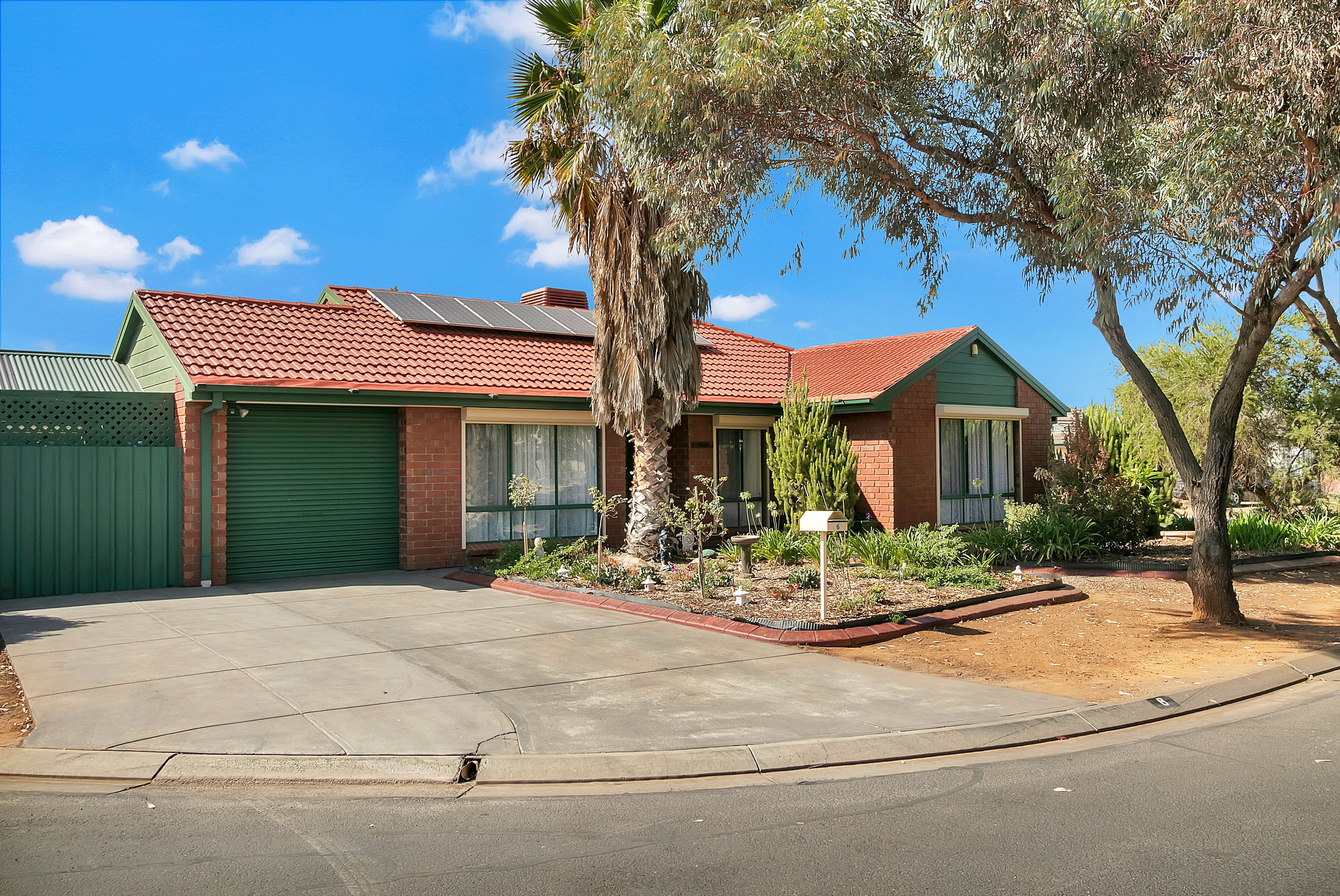 6 Stuart Court, Parafield Gardens SA 5107, Parafield Gardens - Thumbnail 2