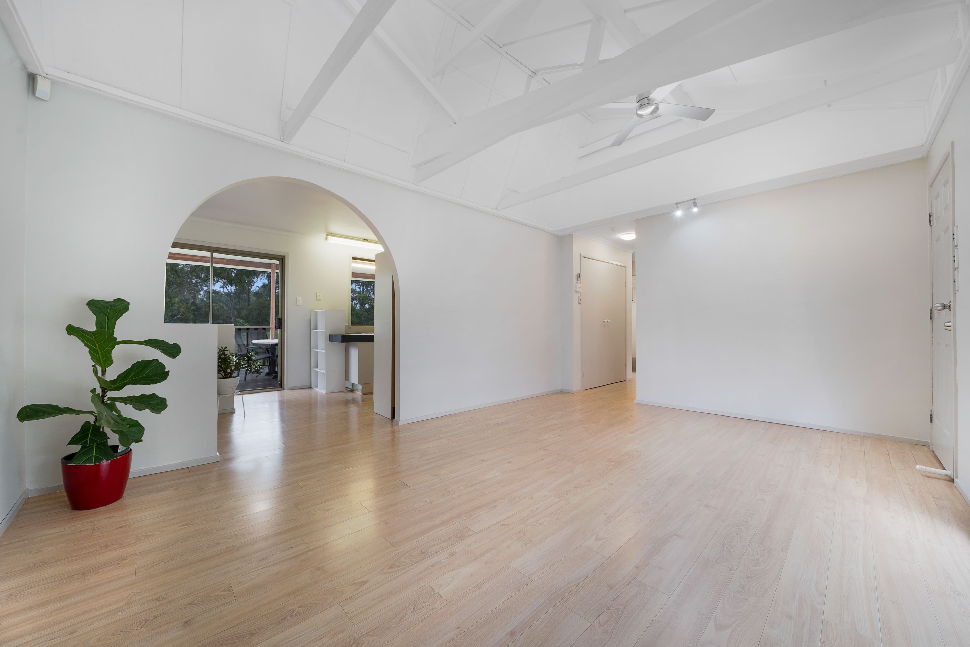 94 Kallista Road, Rochedale South QLD 4123, Rochedale South - Thumbnail 5