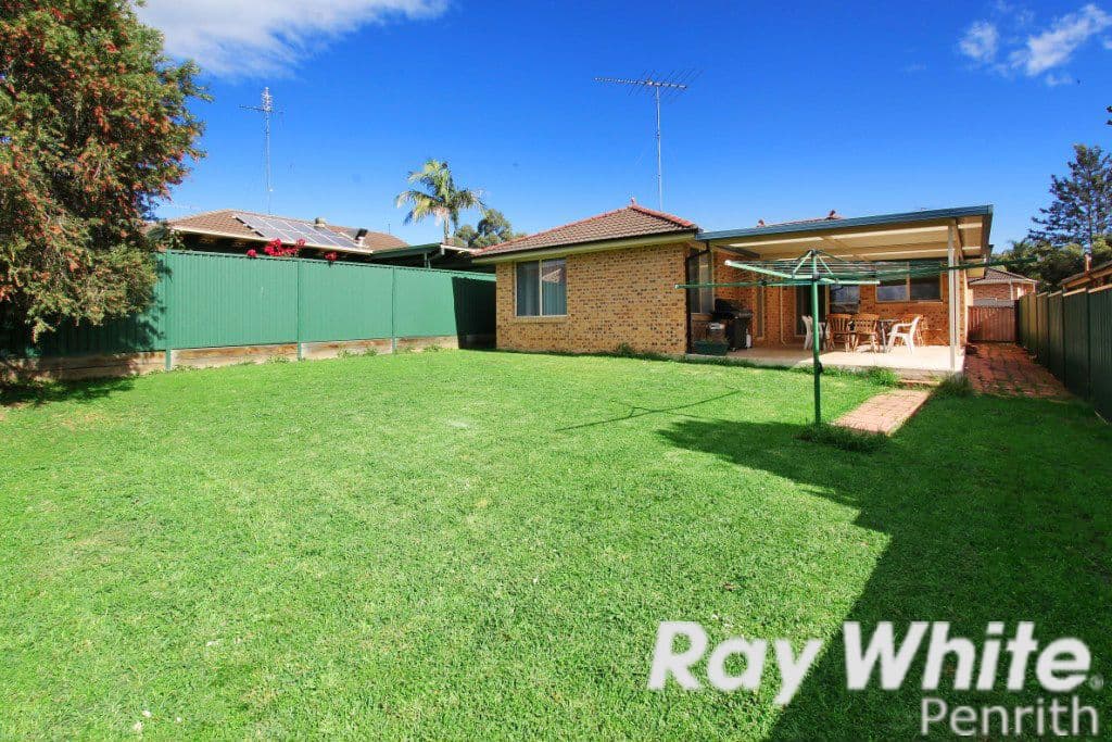 11 Jillak Close, GLENMORE PARK NSW 2745, Glenmore Park - Thumbnail 8