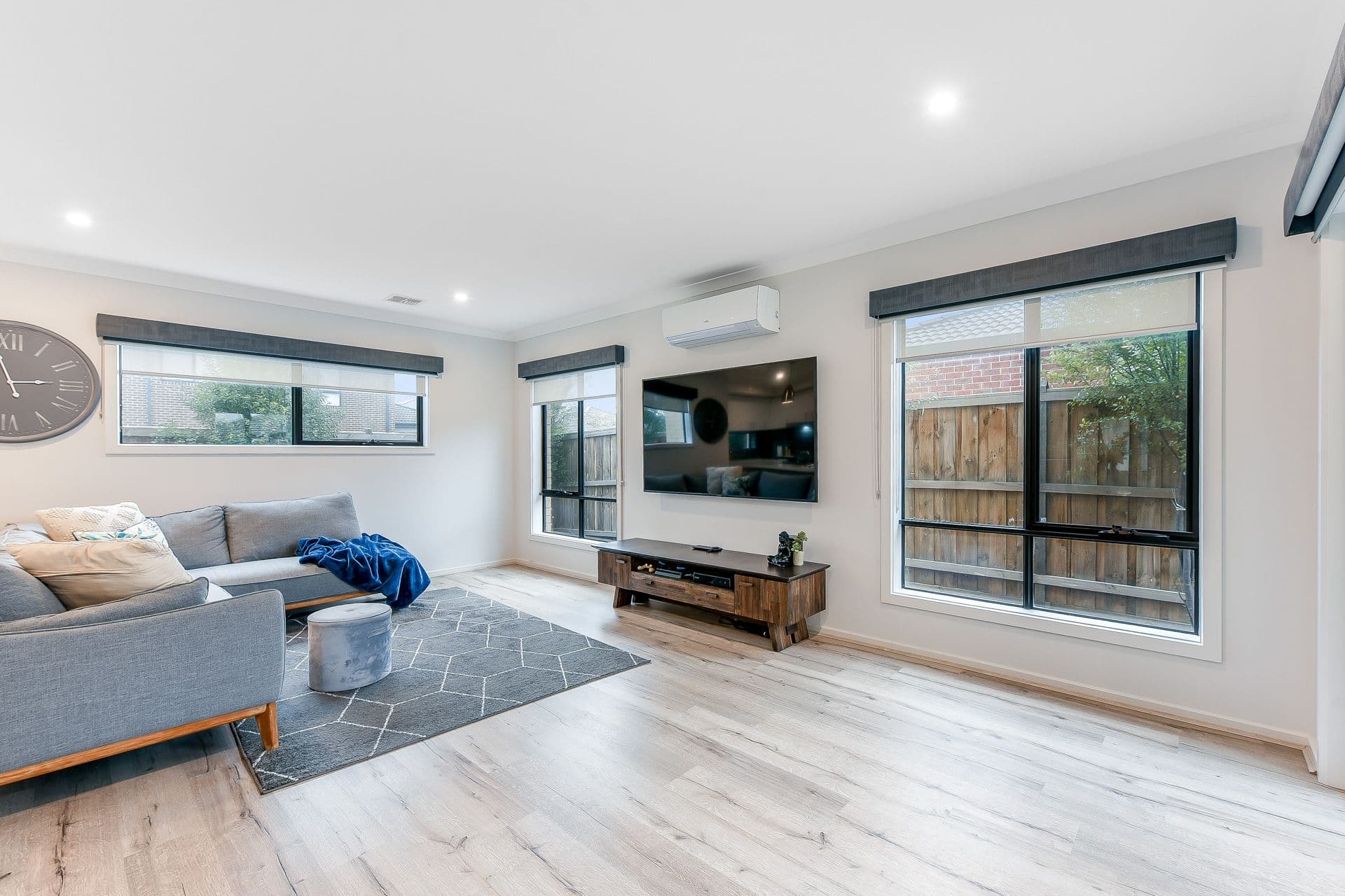11 Stonemason Road, Clyde North VIC 3978, Clyde North - Thumbnail 6