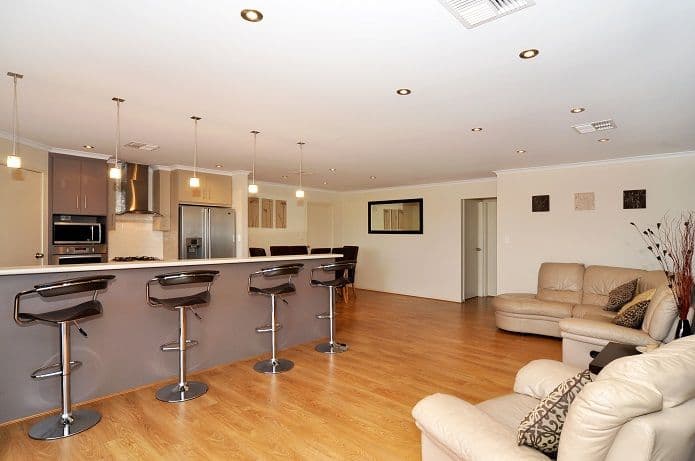 9 Edithburgh Avenue, SEAFORD RISE SA 5169, Seaford Rise - Thumbnail 3