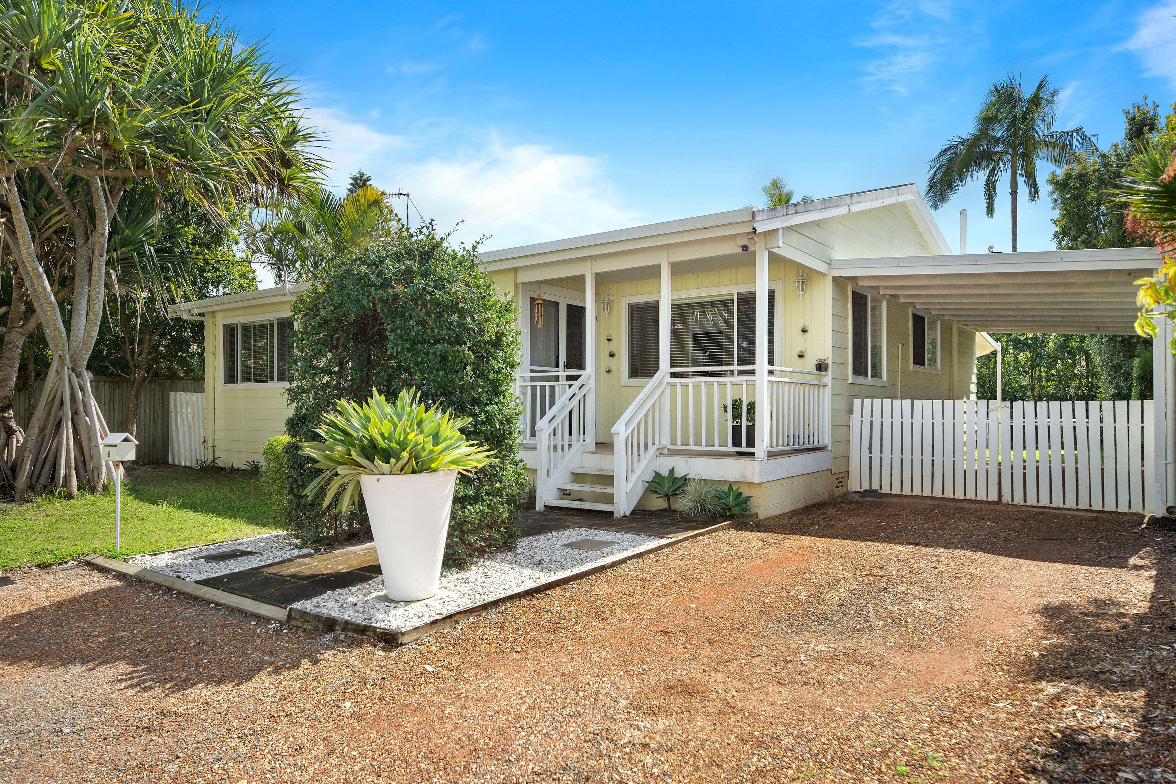 4 Koel Street, Noosaville QLD 4566, Noosaville - Image 1