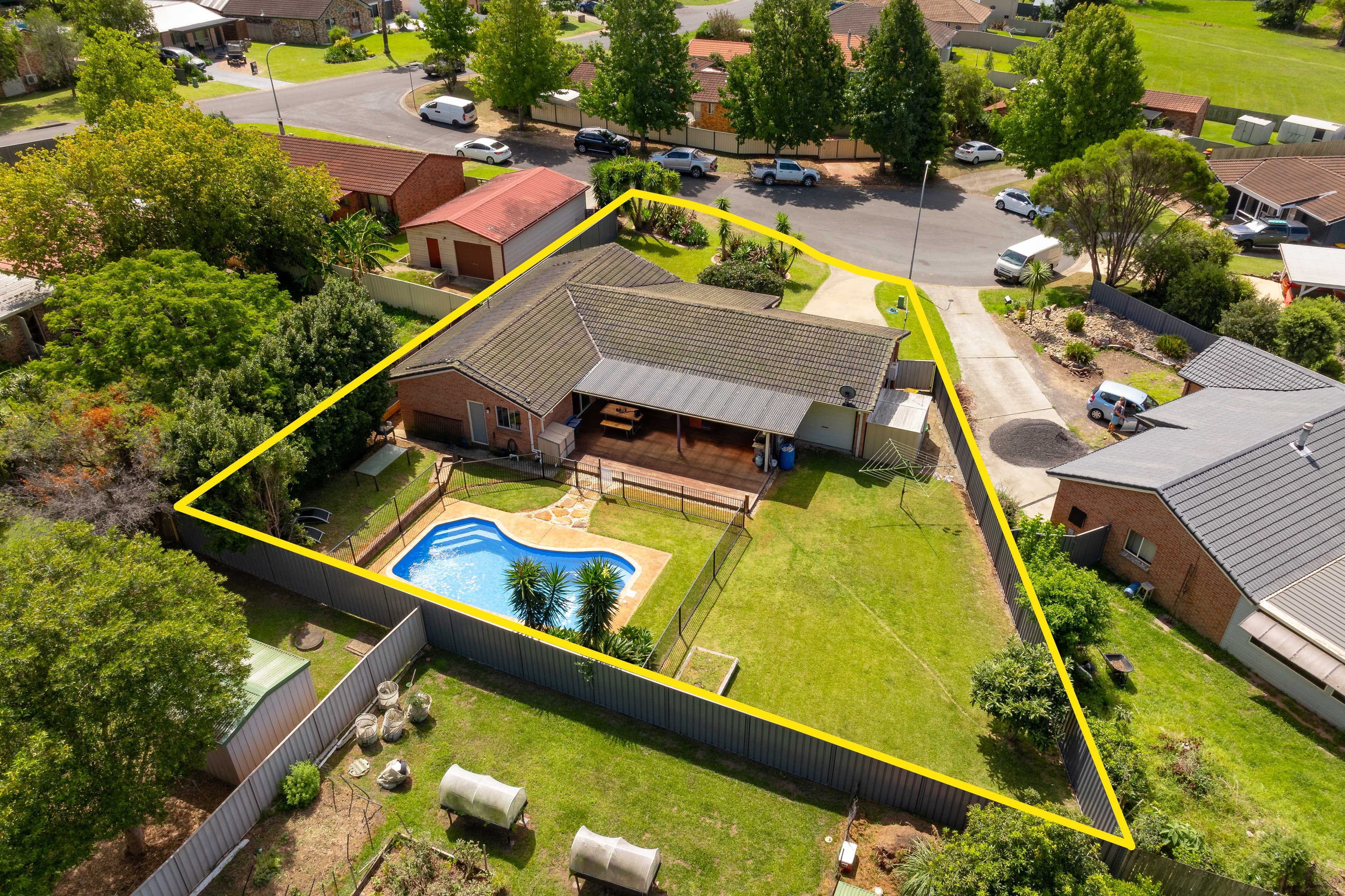 2 Garry Glen, West Nowra NSW 2541, West Nowra - Image 1