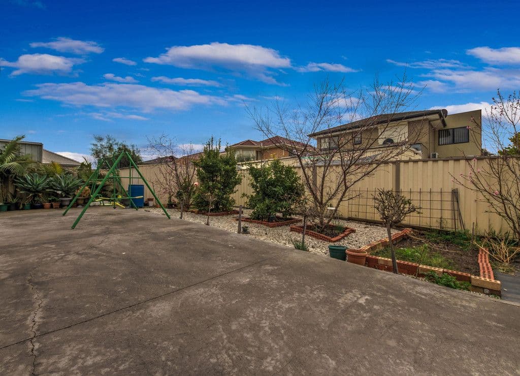 2 Clarian Street, Cairnlea VIC 3023, Cairnlea - Thumbnail 8