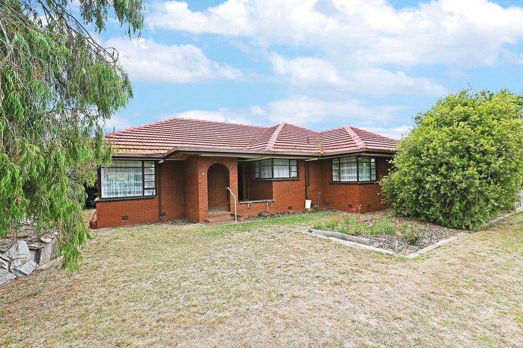 63 Forest Road South, Lara VIC 3212, Lara - Thumbnail 2