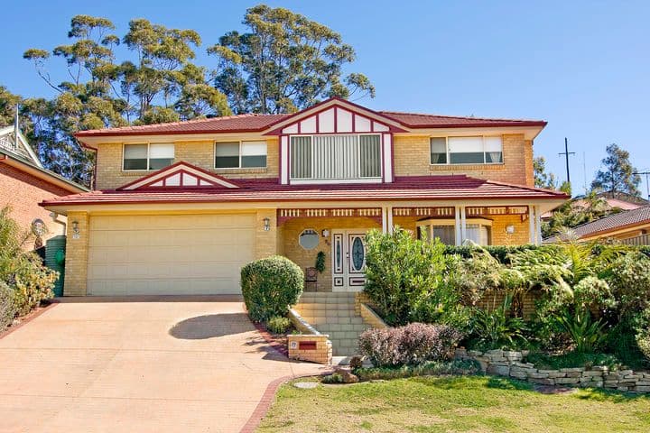 20 Chippendale Place, HELENSBURGH NSW 2508, Helensburgh - Image 1