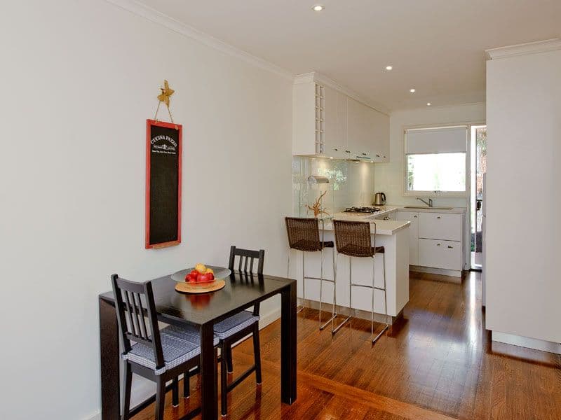 7 Lyndhurst Crescent, HAWTHORN VIC 3122, Hawthorn - Thumbnail 5