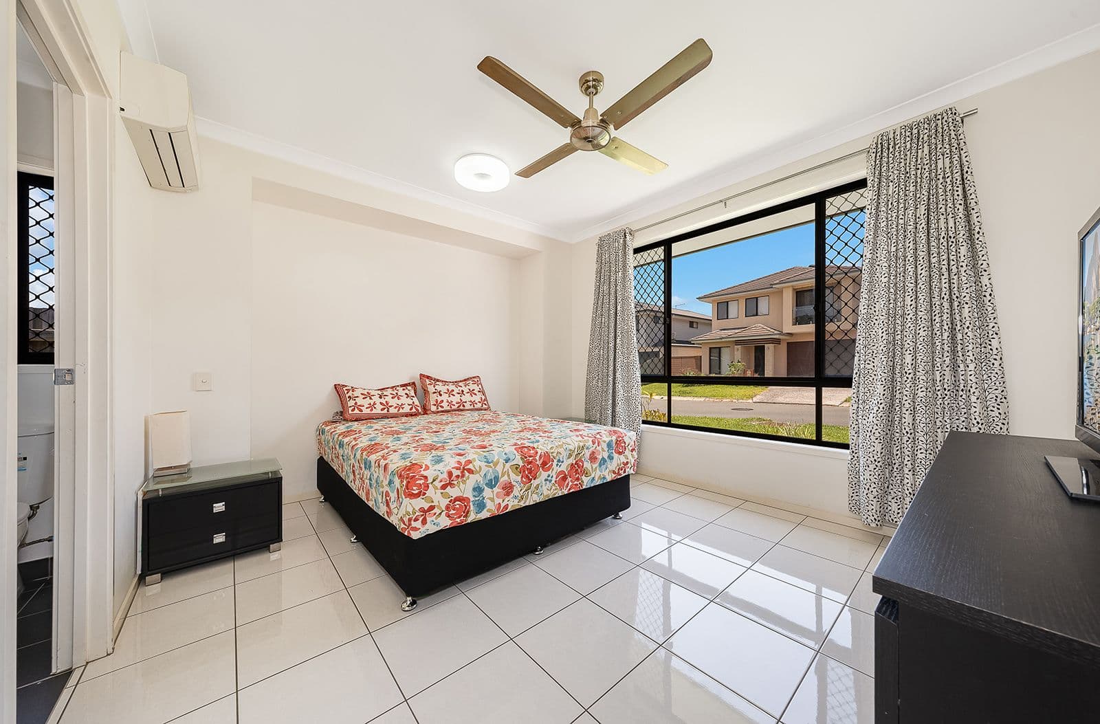 45 Sedgemoor Street, Carseldine QLD 4034, Carseldine - Thumbnail 5
