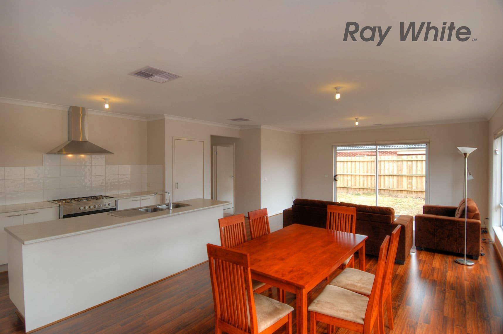8 Wildcherry Place, POINT COOK VIC 3030, Point Cook - Thumbnail 3