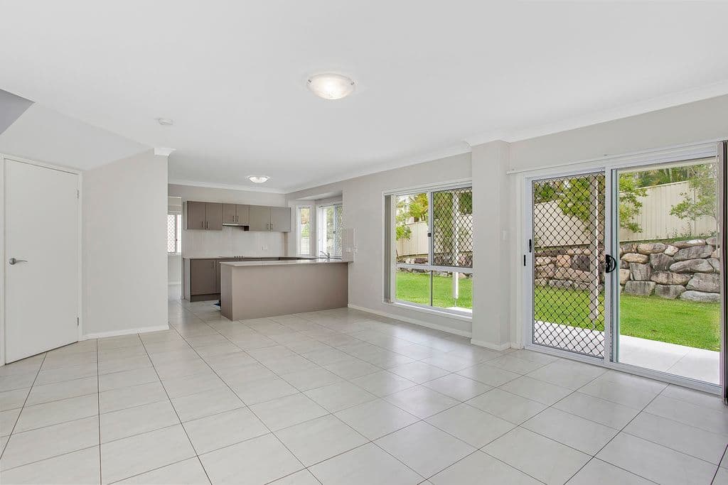 22 Ballah Crescent, Highland Park QLD 4211, Highland Park - Thumbnail 3