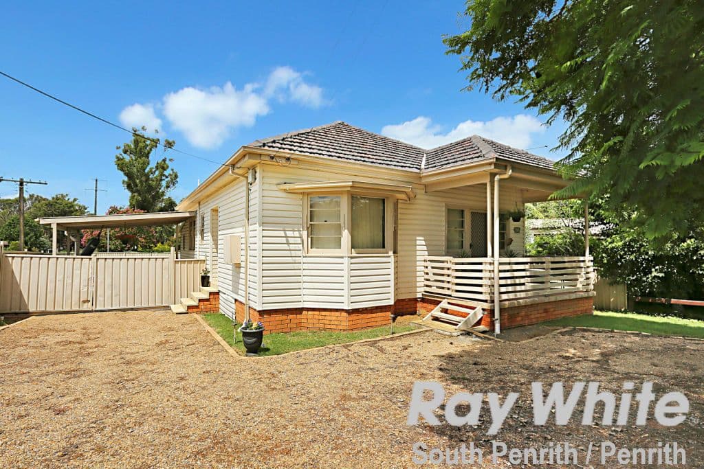 2 Heath Street, Kingswood - Thumbnail 7