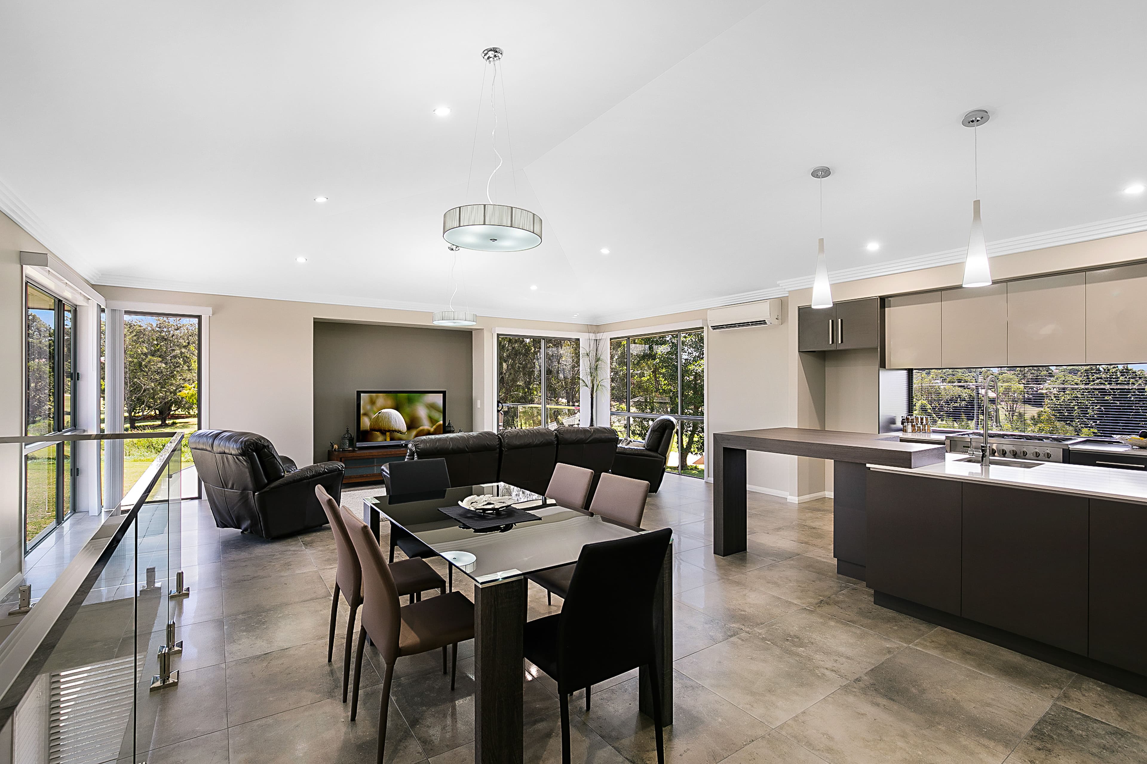 45 Bouganvillea Drive, Middle Ridge QLD 4350, Middle Ridge - Thumbnail 2