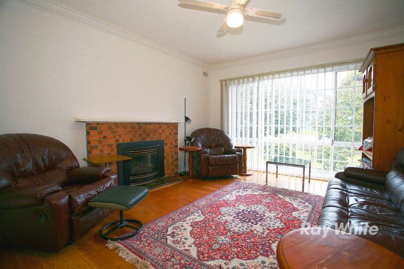4 Backous Way, NOBLE PARK VIC 3174, Noble Park - Thumbnail 3