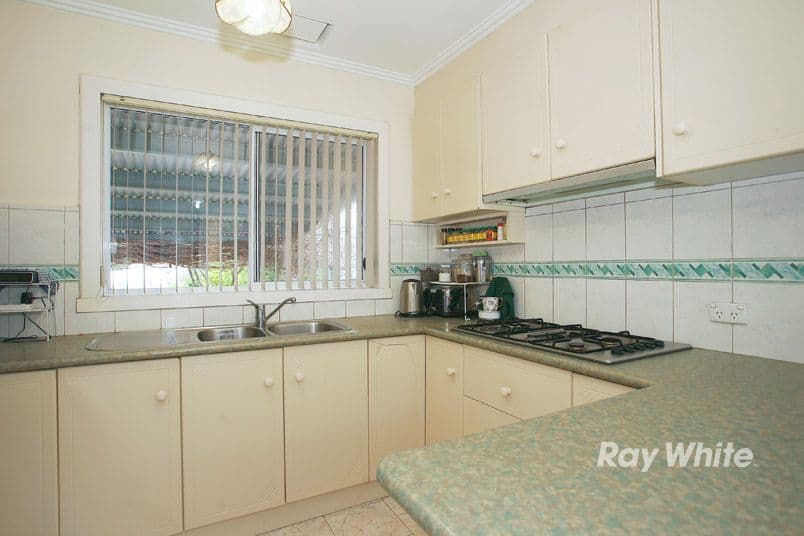 4 Backous Way, NOBLE PARK VIC 3174, Noble Park - Thumbnail 7