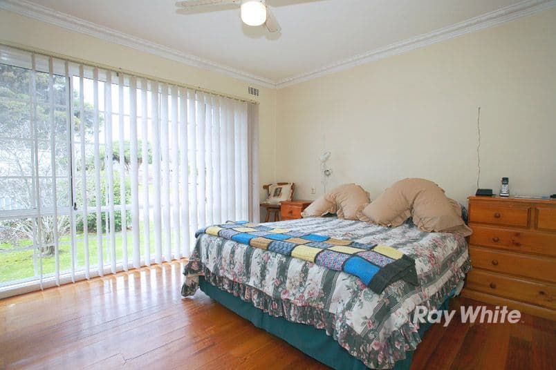 4 Backous Way, NOBLE PARK VIC 3174, Noble Park - Thumbnail 8
