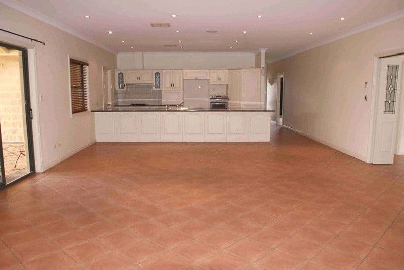 3 Twentyfifth Street, RENMARK SA 5341, Renmark South - Thumbnail 3