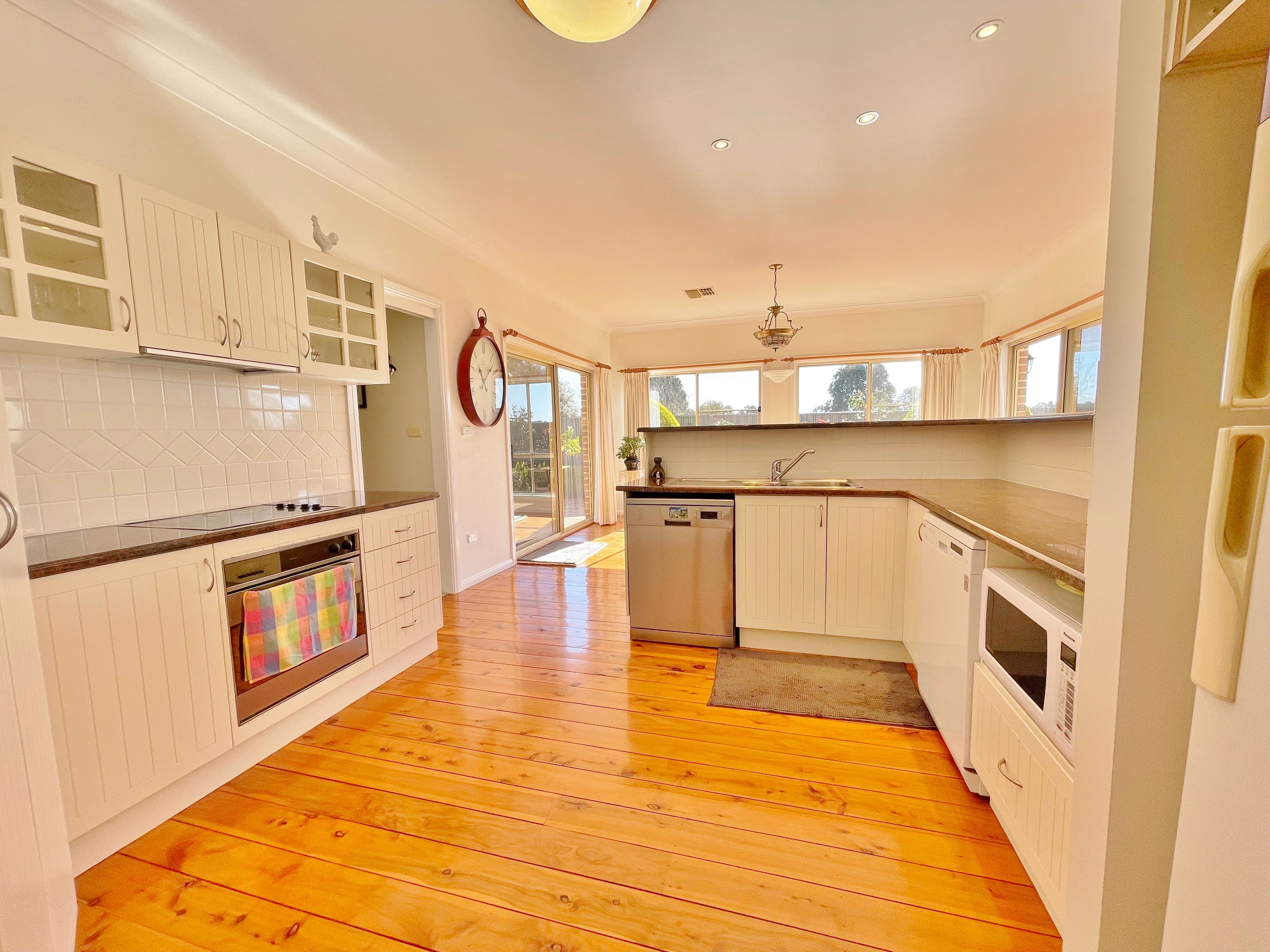 13 Nellee Place, Young NSW 2594, Young - Thumbnail 6