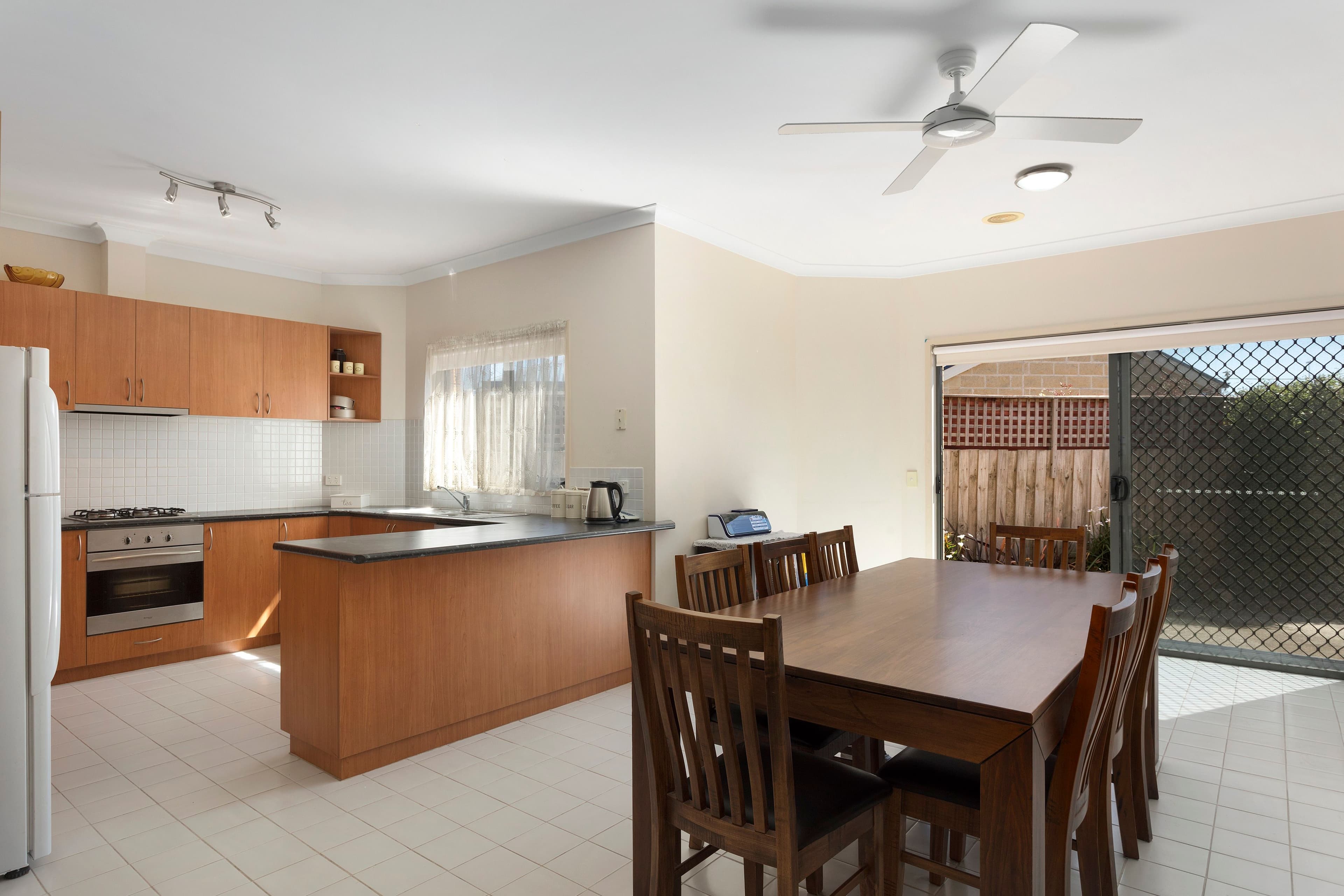 25 Schmitt Court, Whittington VIC 3219, Whittington - Thumbnail 3