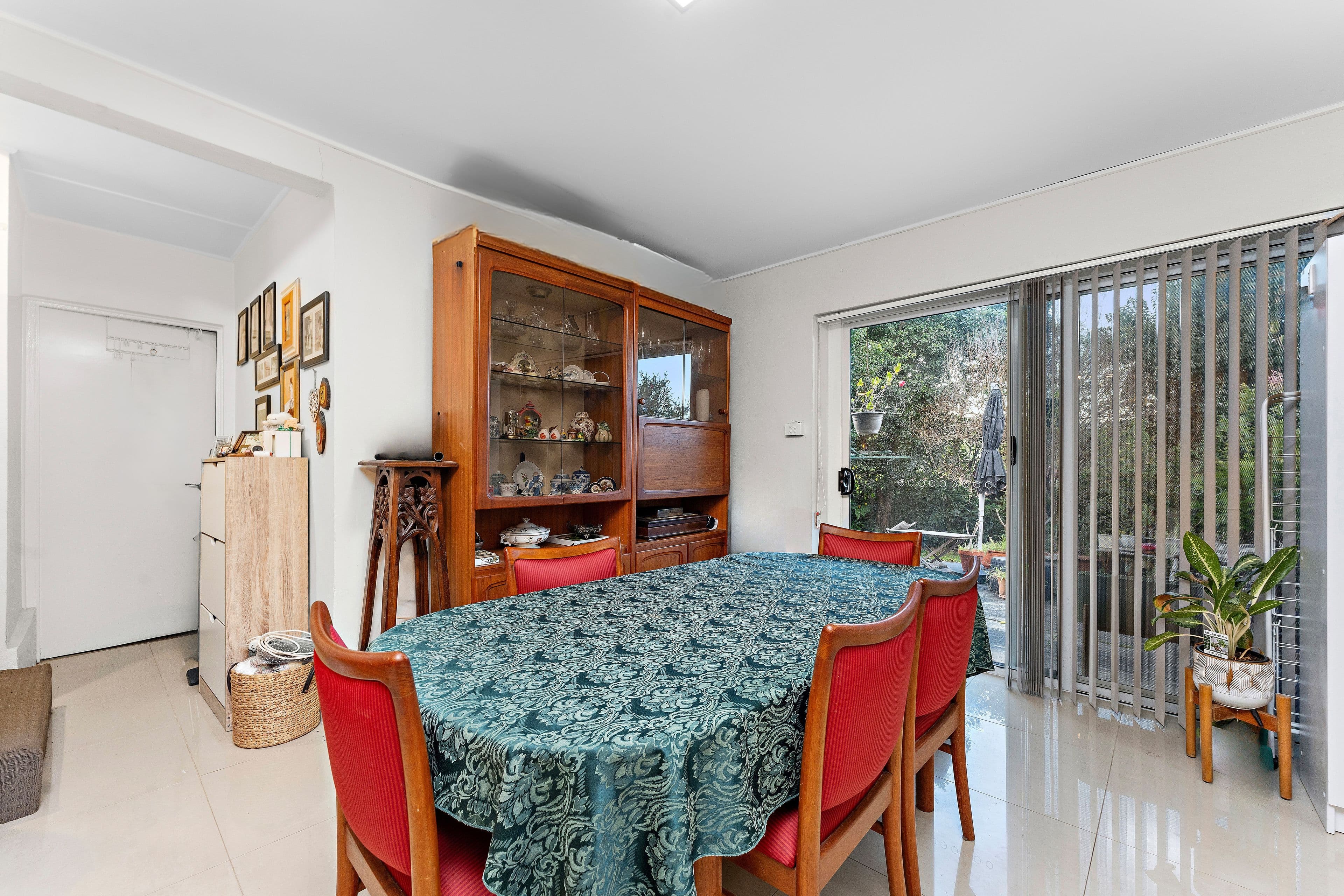 10 Beverley Avenue, Unanderra NSW 2526, Unanderra - Thumbnail 8