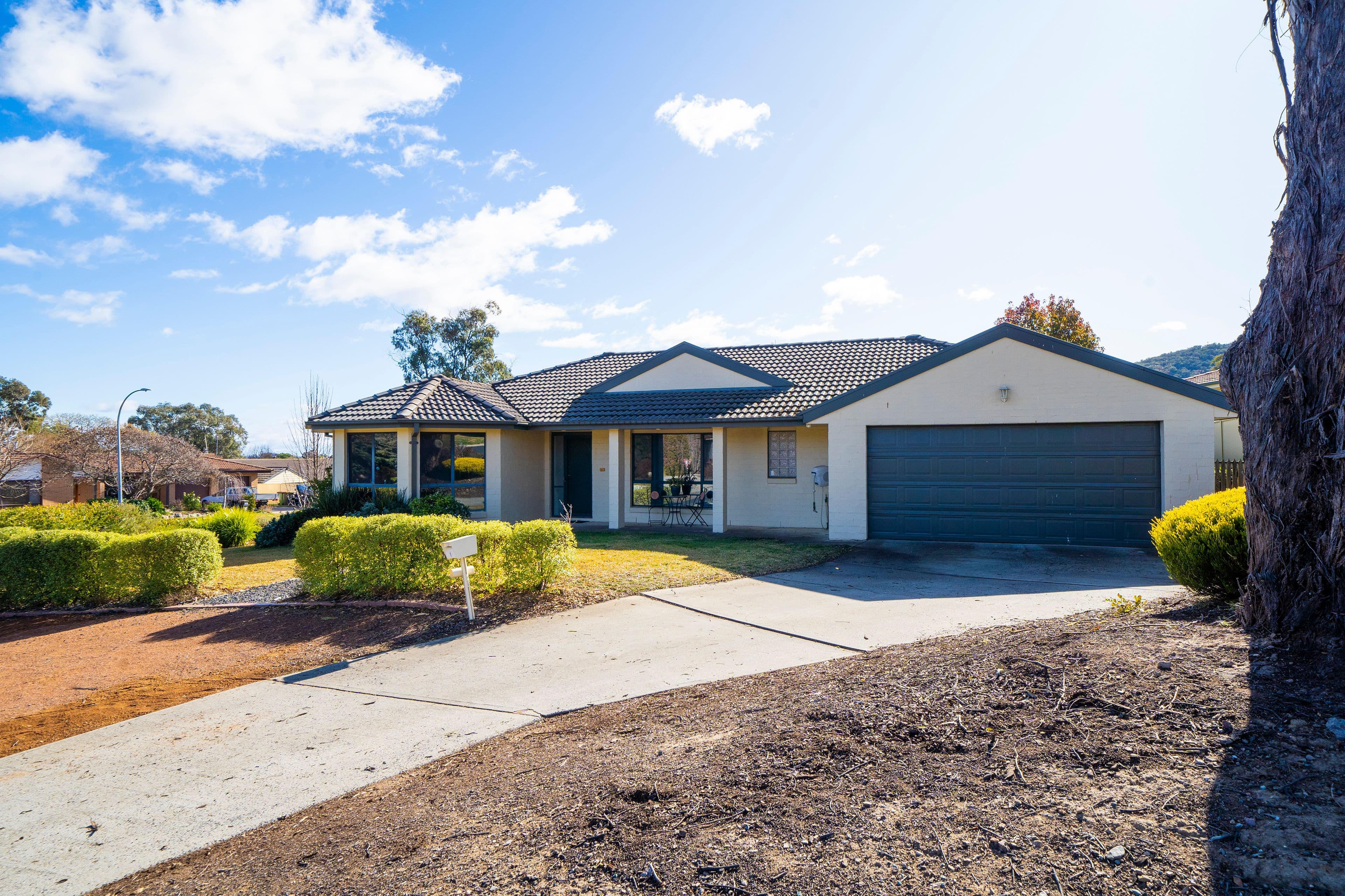 1 Stringybark Drive, Jerrabomberra NSW 2619, Jerrabomberra - Image 1