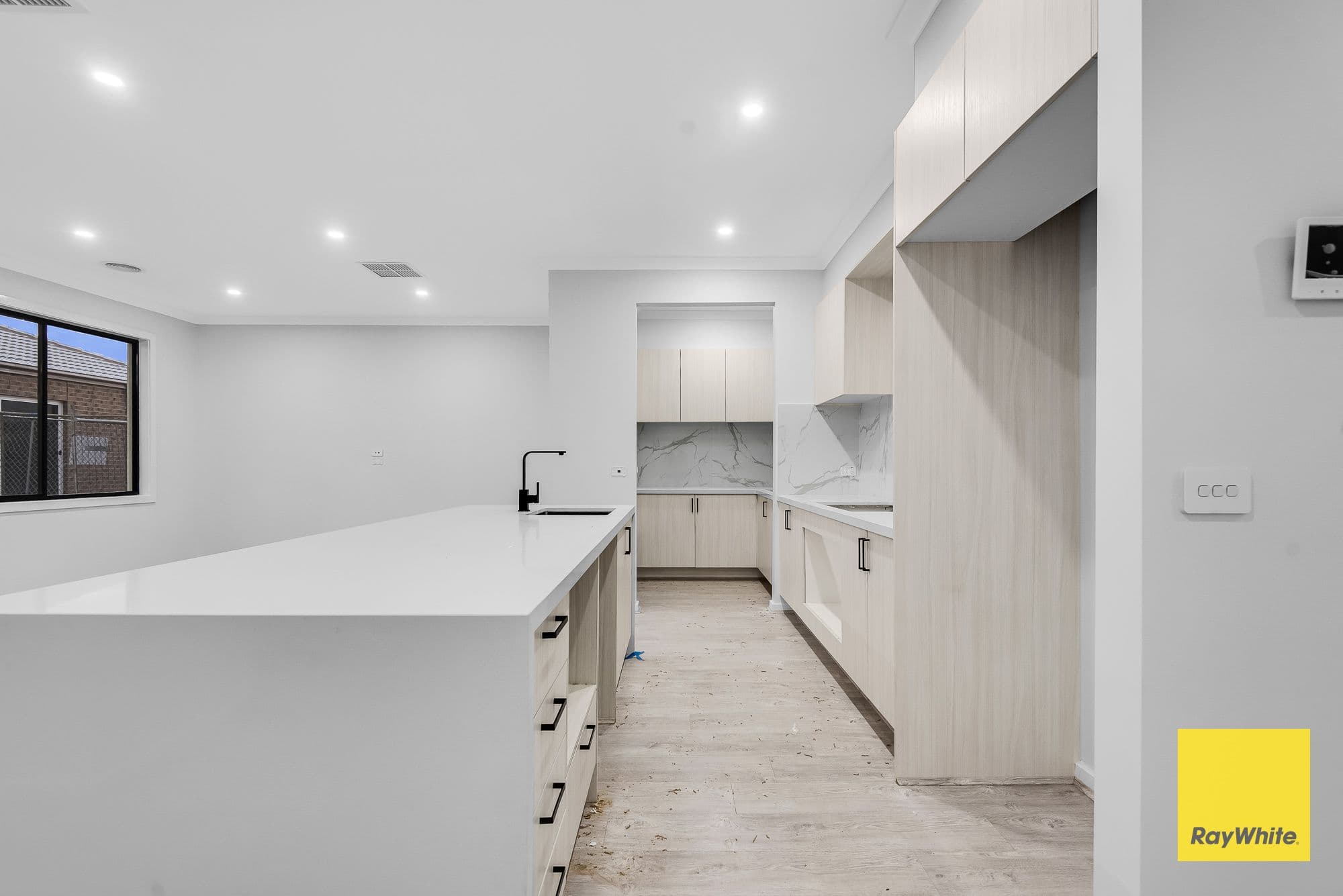 30 ARENAL Drive, Truganina VIC 3029, Truganina - Thumbnail 5