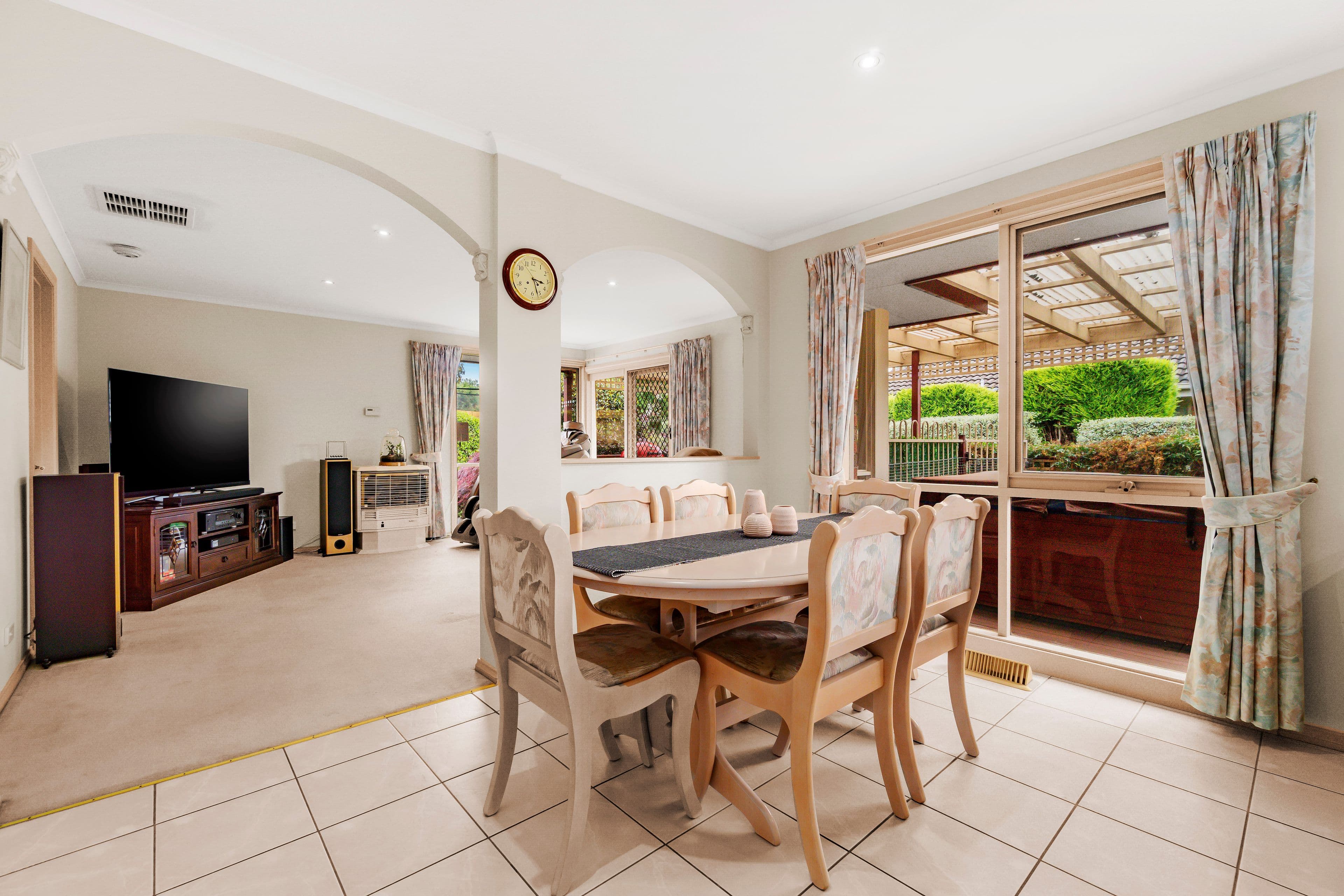 5 Longwood Close, Rowville VIC 3178, Rowville - Thumbnail 5