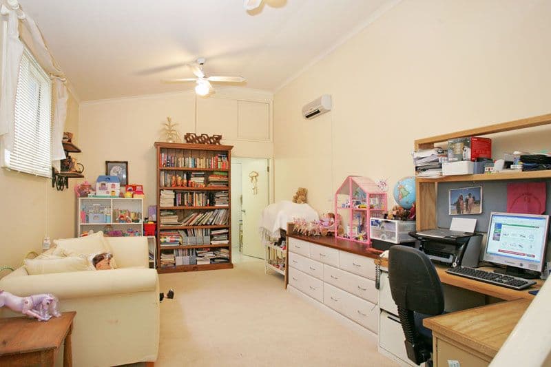 6 Kingfisher Place, TUMBI UMBI NSW 2261, Tumbi Umbi - Thumbnail 7