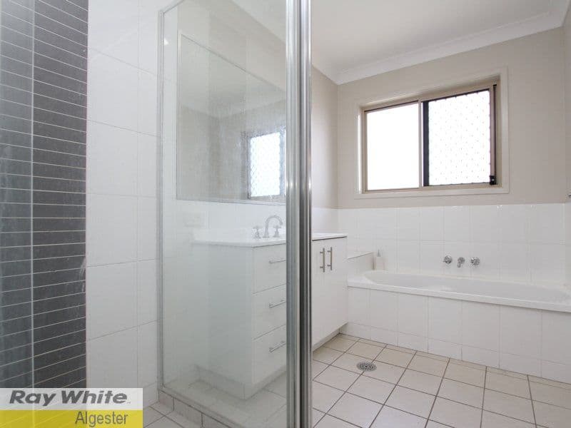 30 Hudson Street, CALAMVALE QLD 4116, Calamvale - Thumbnail 3