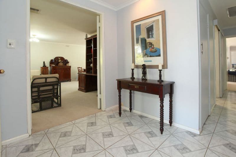 6 Olympic Court, GLEN WAVERLEY VIC 3150, Glen Waverley - Thumbnail 7