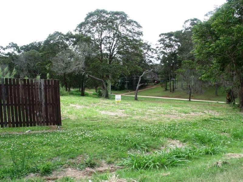 5 Mountain View Crescent, RUSSELL ISLAND QLD 4184, Russell Island - Thumbnail 2