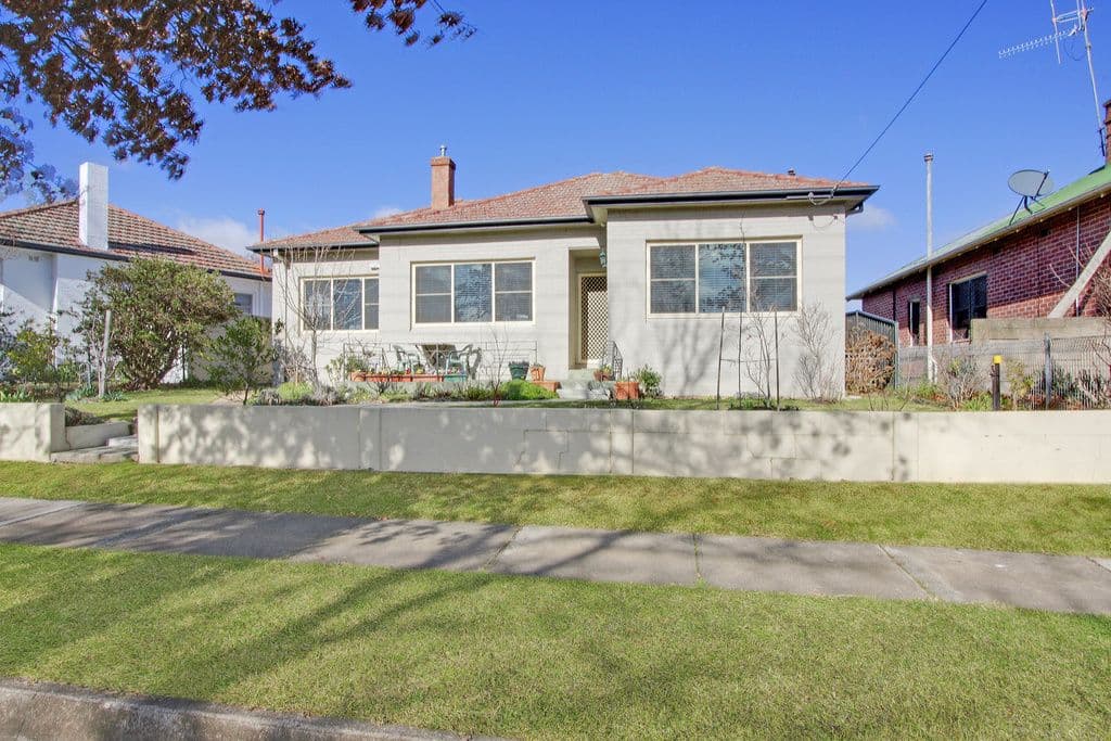 138 Nicholson Street, Goulburn - Image 1