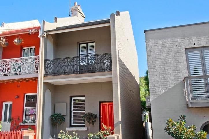 2 Ferdinand Street, Birchgrove - Image 1